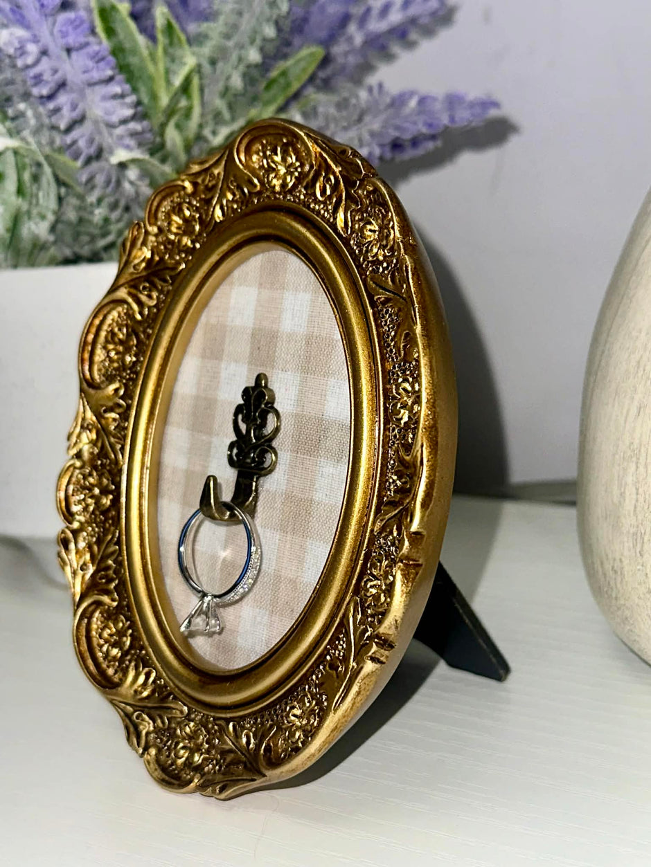 The Victorian Ring Keepsake Frame – Antique Gold Mini Frame with Ring Holder (2.5x3.5)